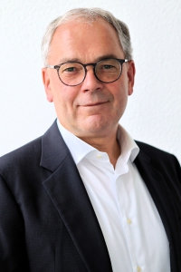 Dominique Sugnaux3
